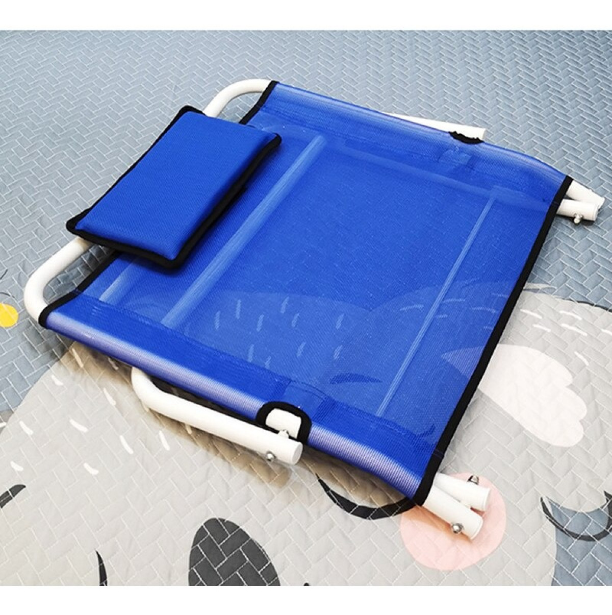 Backrest height adjustable in 5 levels
